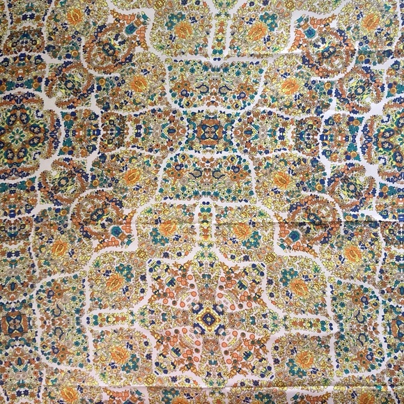 New Floral Scarf - Picture 3 of 7